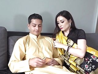 Cheating Indian Bhabhi Rough Fucked In The Donk By Devar